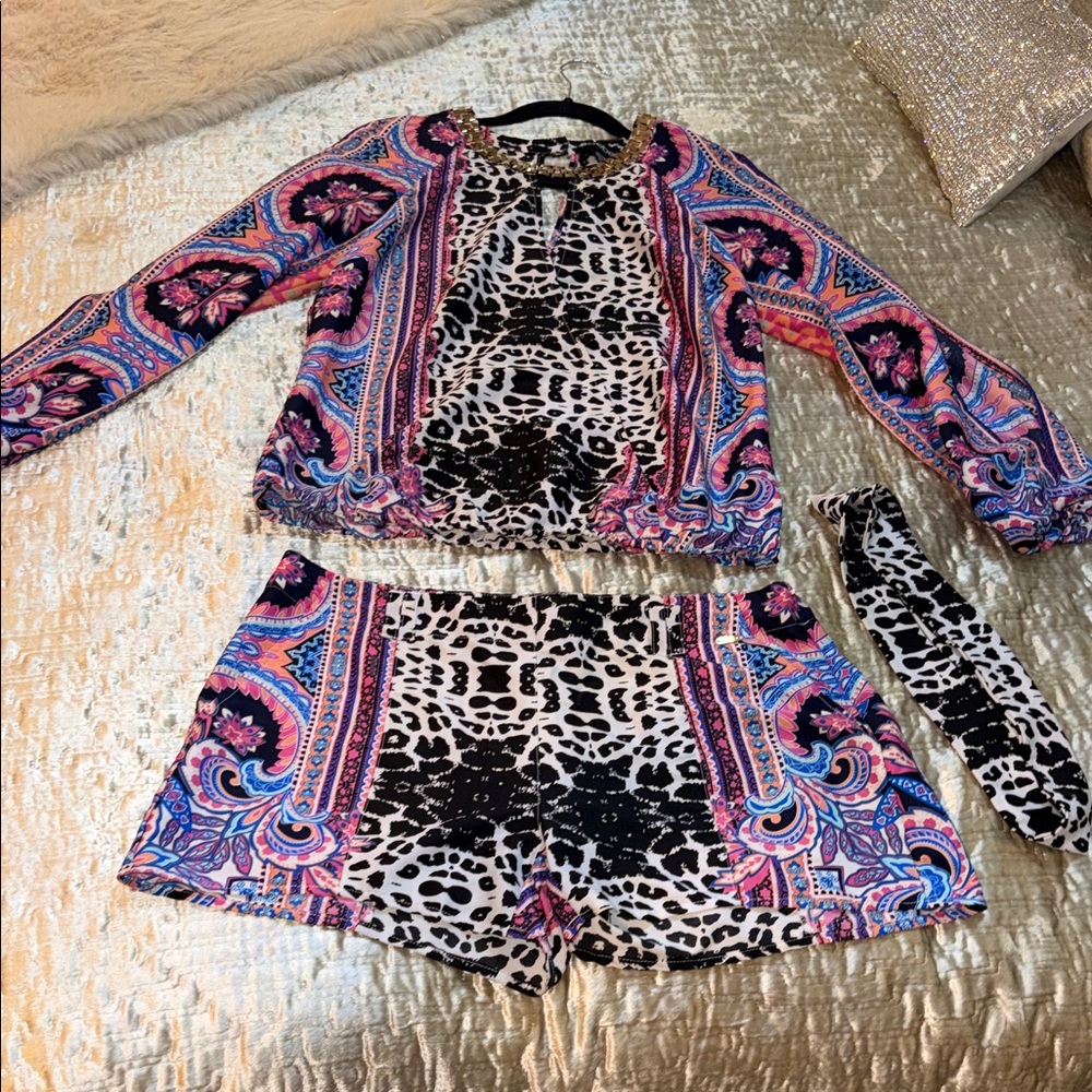 Colorful Paisley and Leopard Print Set